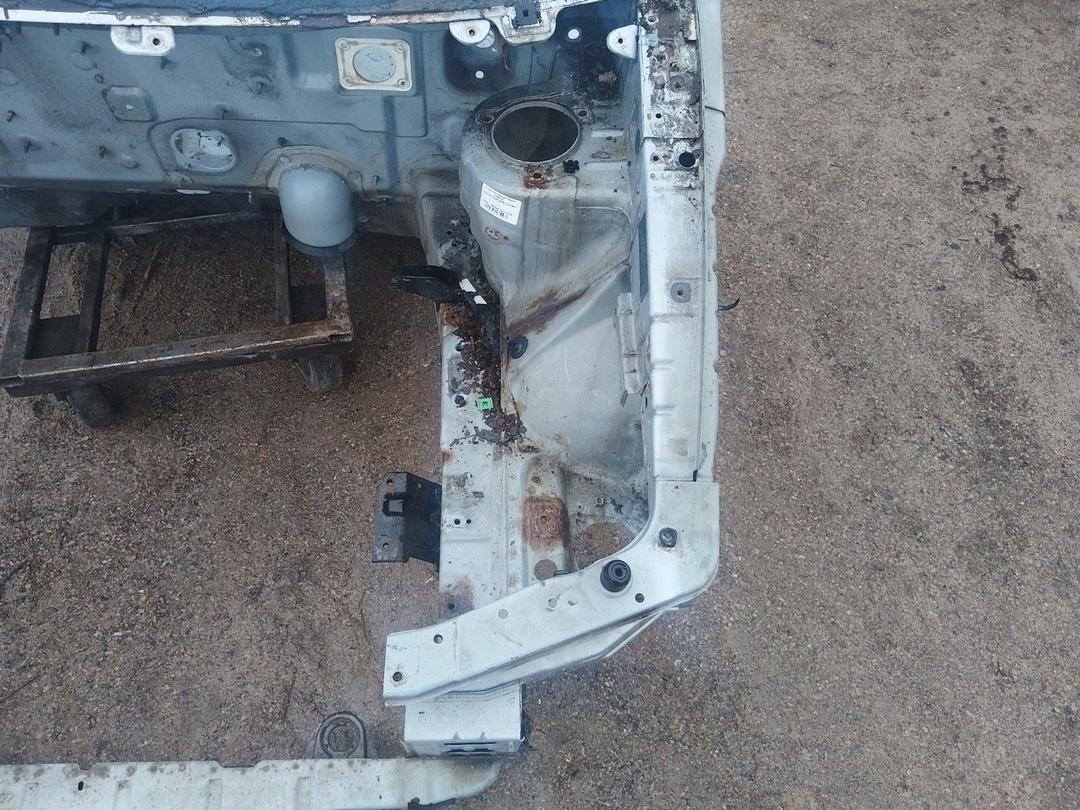 Передняя панель крепления облицовки (телевизор) BC53GK Hyundai Trajet купить