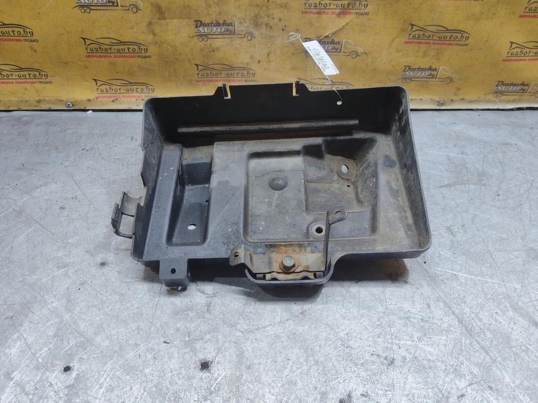 Полка аккумулятора SKLM5B Opel Zafira купить с доставкой