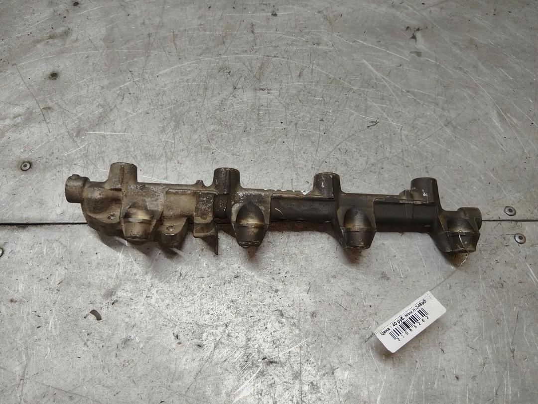 Топливная рампа RCAX38 Mitsubishi Carisma - Фото 1