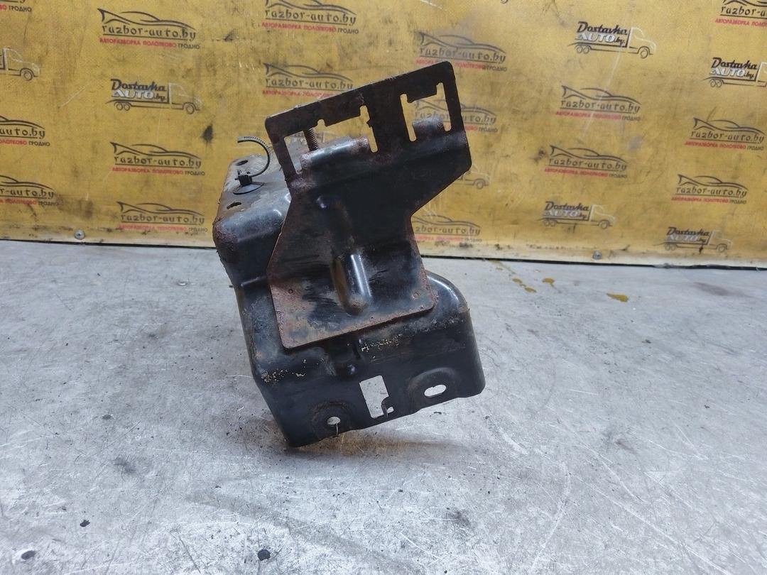 Крепление блока ABS P173NZ Peugeot 307 купить в магазине запчастей бу