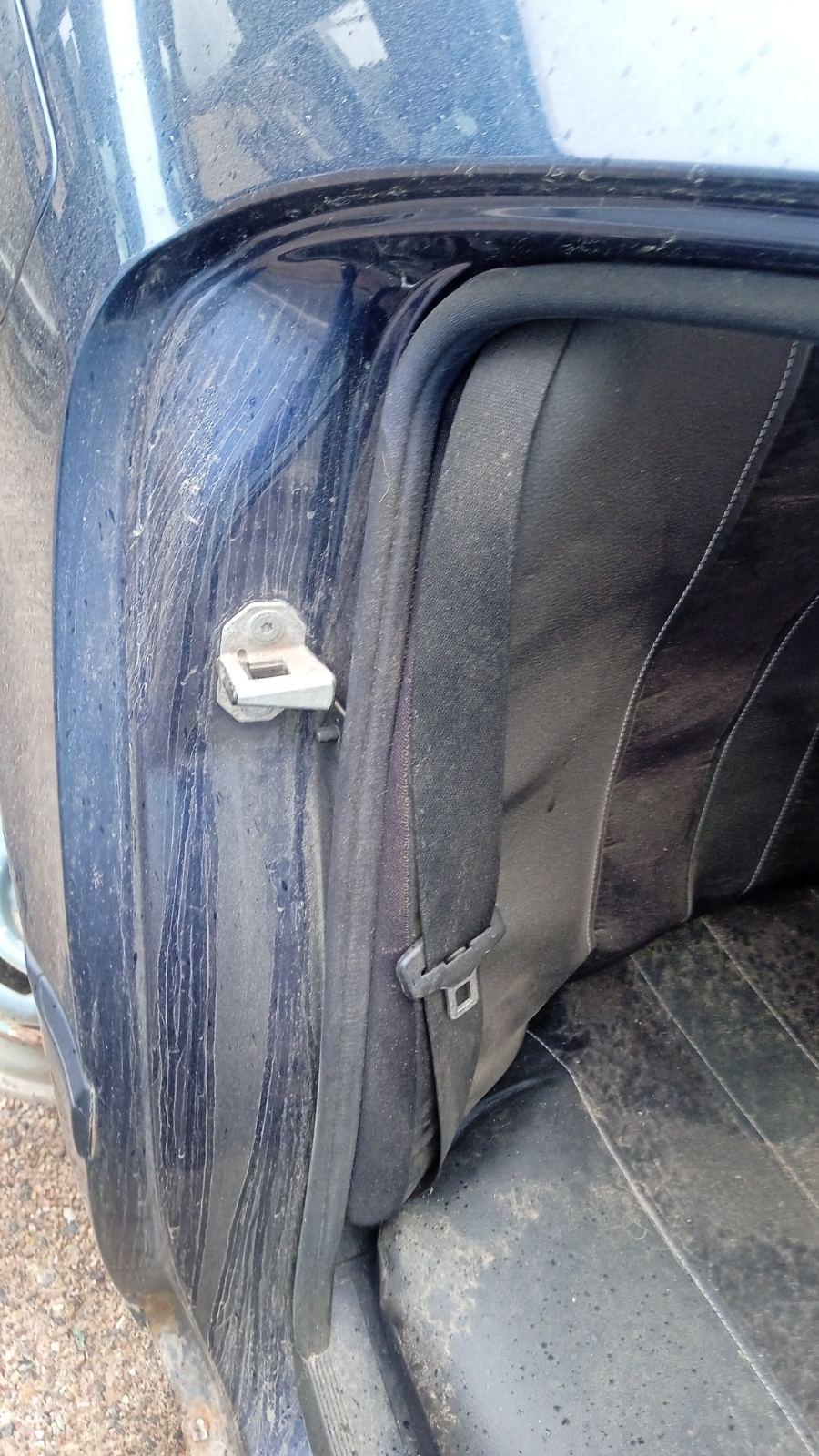 Ремень безопасности задний правый LIQ4V4 Mercedes C W202