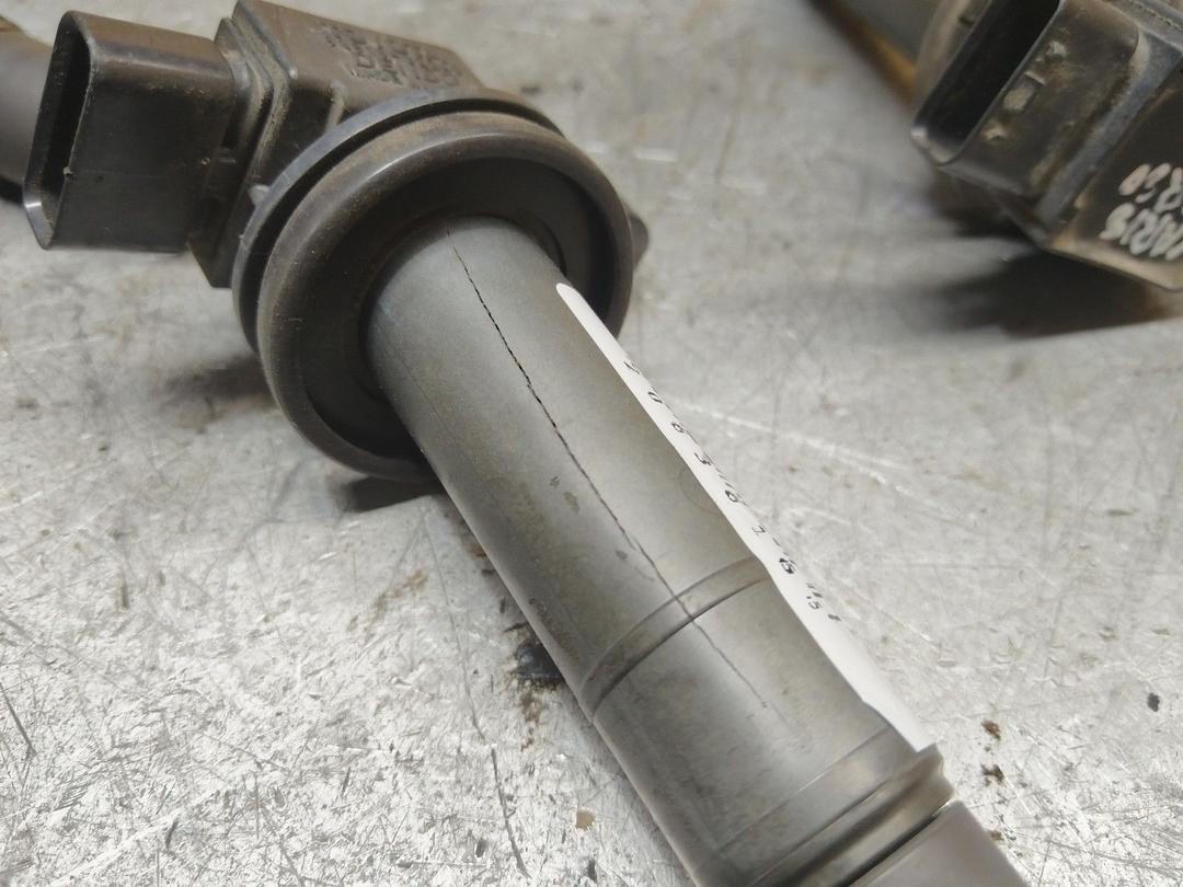 Катушка зажигания 8B5QAR Toyota Yaris Verso - Фото 8