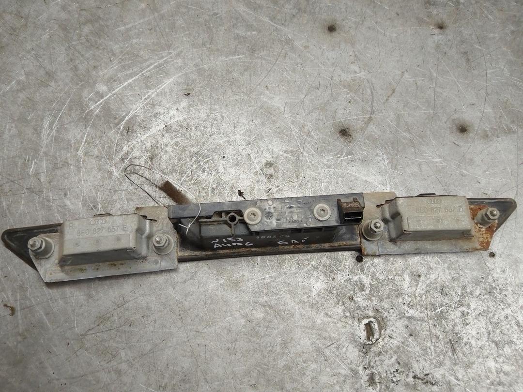 Накладка подсветки номера EZJEED Audi A4 купить