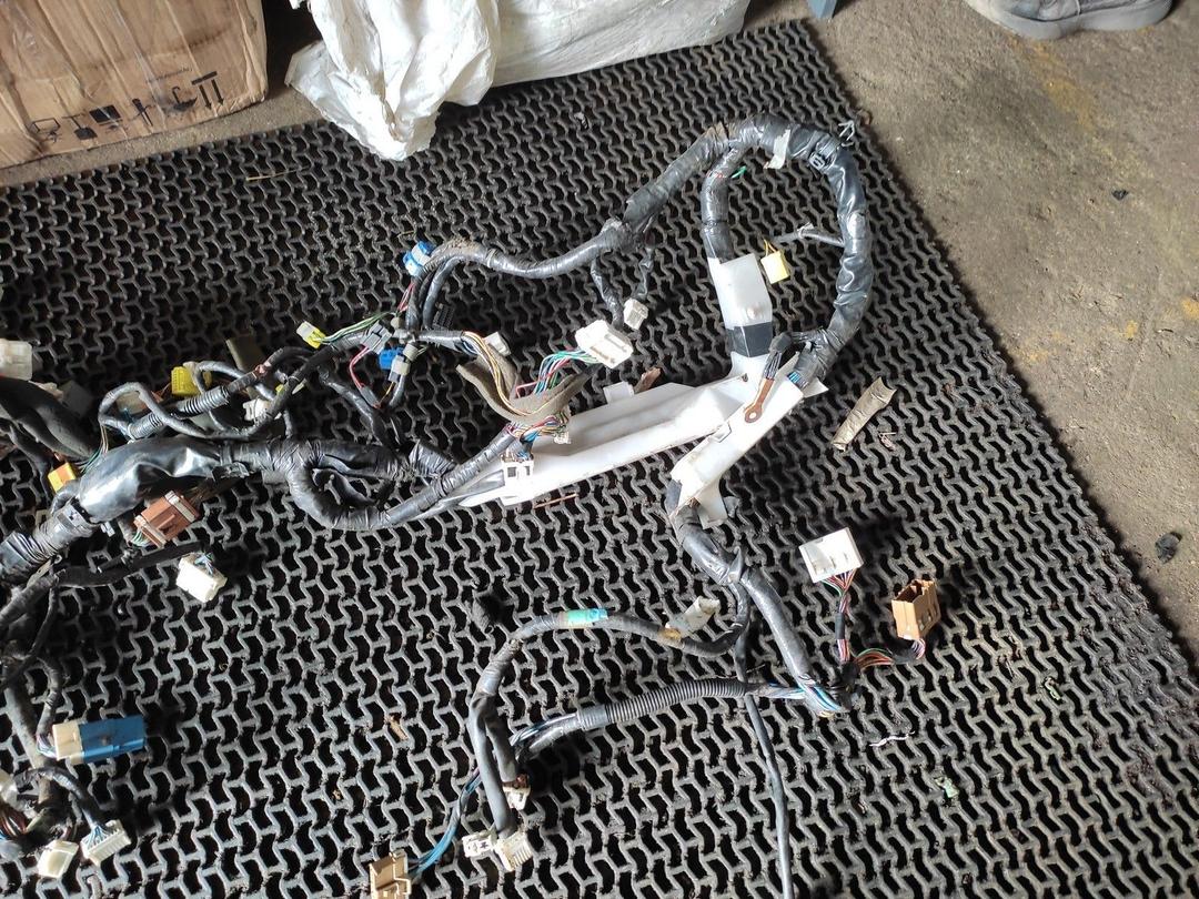 Проводка салона LJU9CM Nissan Almera Tino купить с доставкой