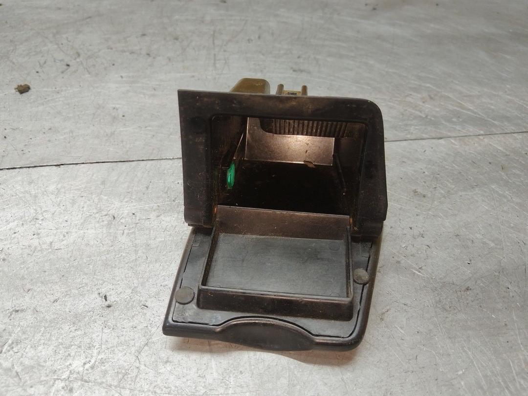 Пепельница F5ZI85 Citroen Xsara - Фото 2