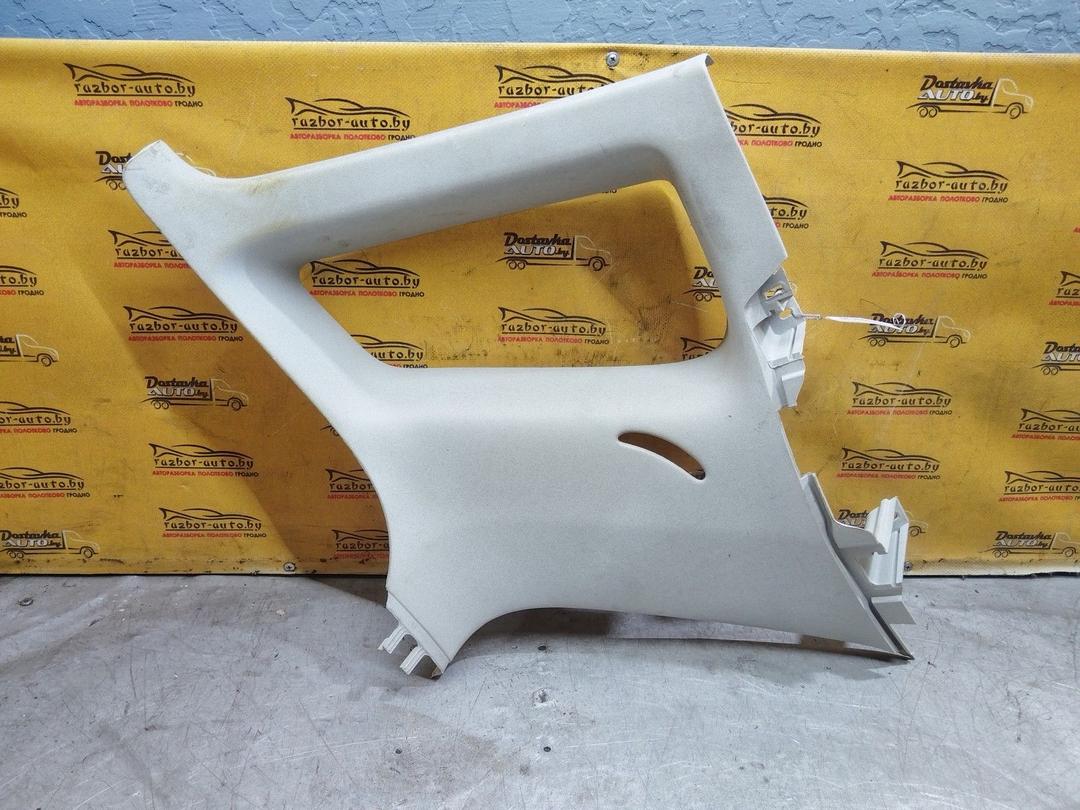 Обшивка стойки задней левой U1GO1J Volkswagen Polo