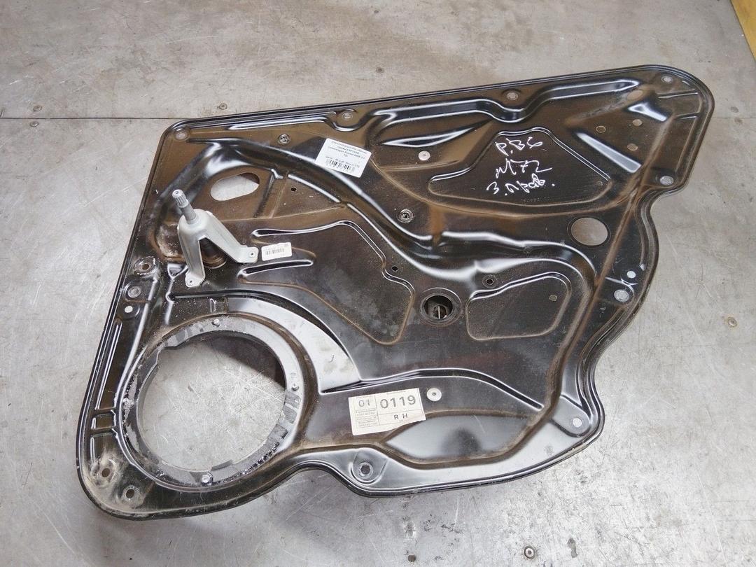 Стеклоподъемник задний правый 8FY34Q Volkswagen Passat - Фото 1