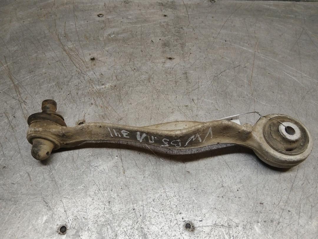 Рычаг передний правый SEKP05 Volkswagen Passat купить в магазине запчастей бу