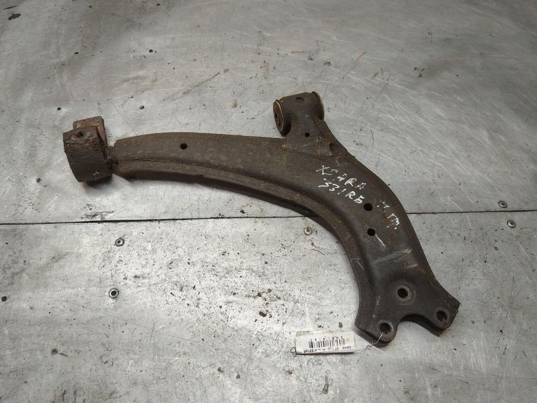 Рычаг передний правый 0BTG9L Citroen Xsara