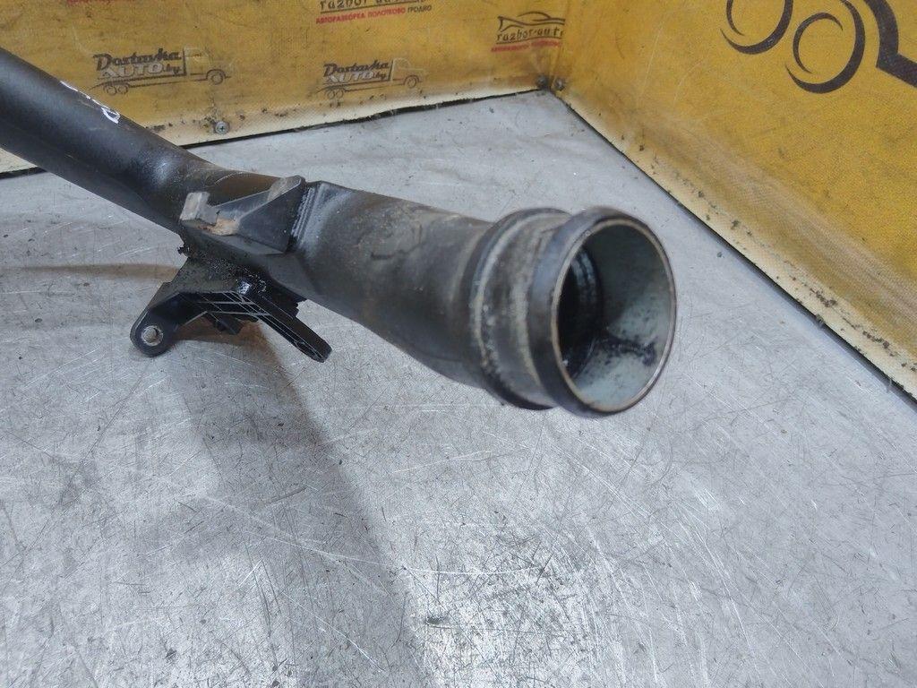 Патрубок интеркулера O8Z25D Volkswagen Polo - Фото 3