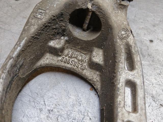 Амортизатор передний левый GA6XN2 Alfa Romeo 147 купить на авторазборке