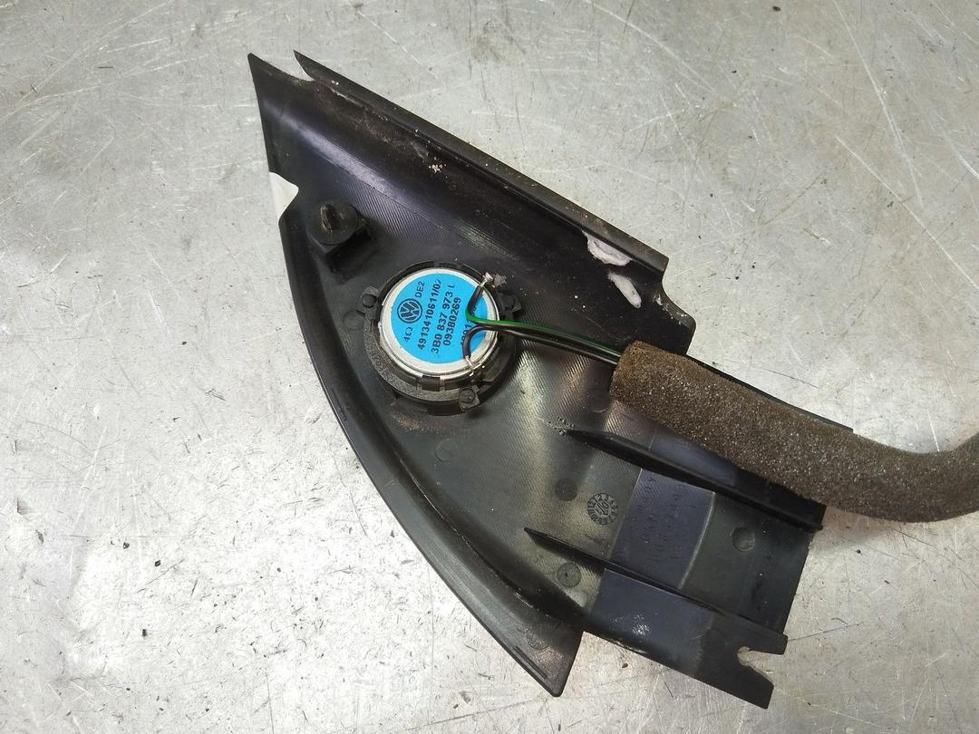 Динамик высокочастотный (пищалка) LEV8Y1 Volkswagen Passat купить