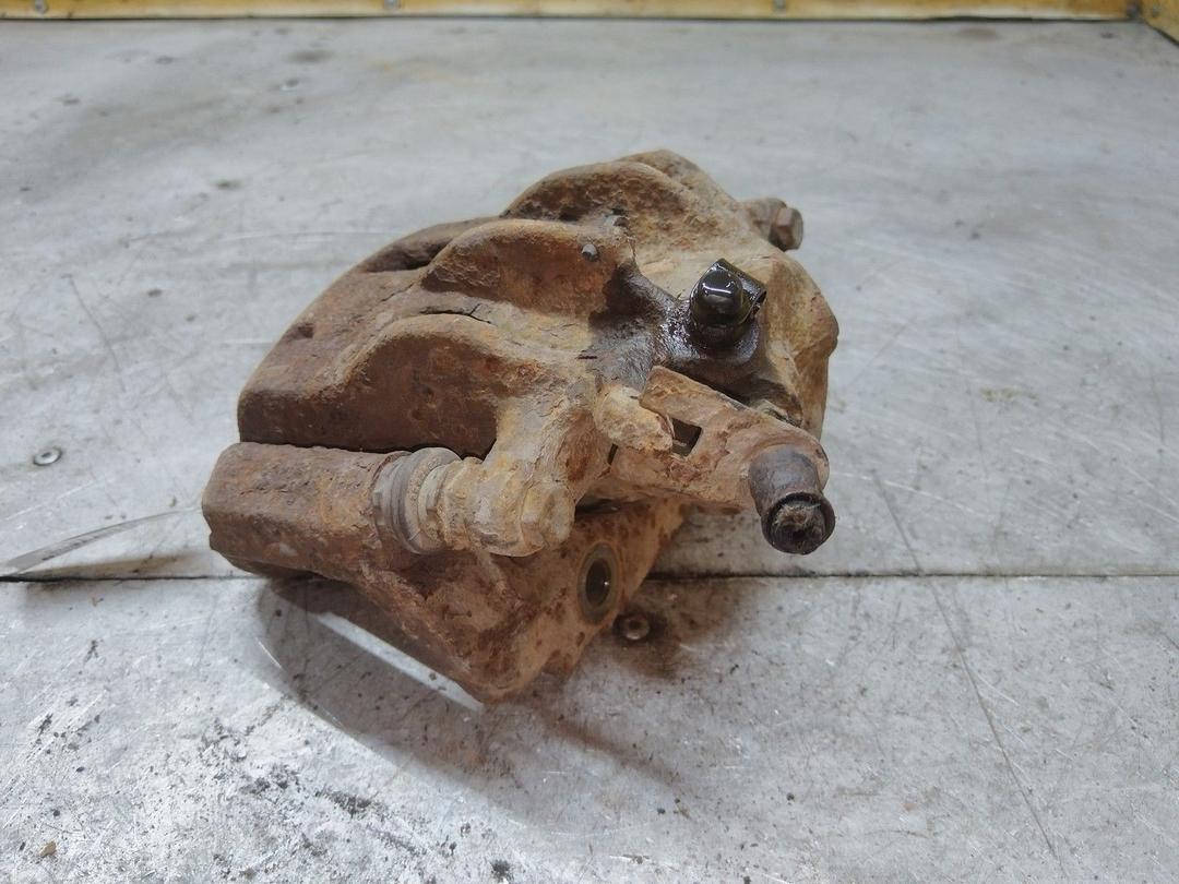 Суппорт передний левый C0ULBM Peugeot 406 - Фото 3