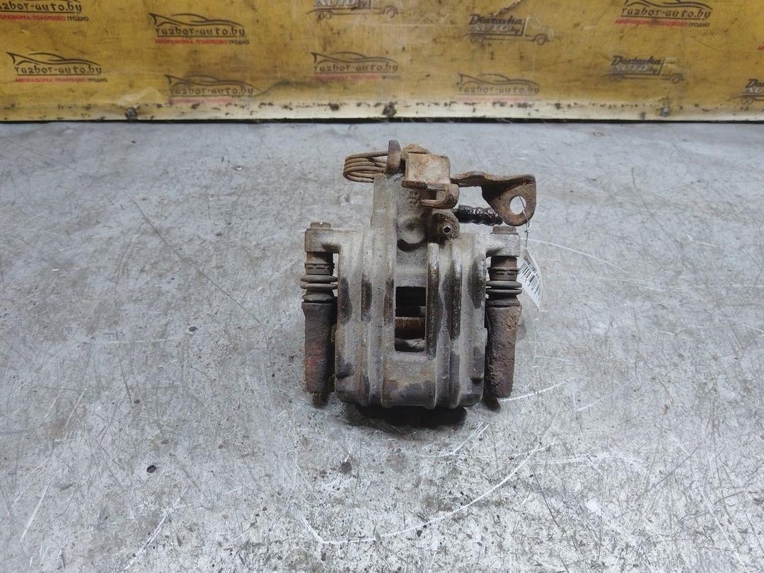 Суппорт задний правый 15VI5C Volkswagen Passat - Фото 2