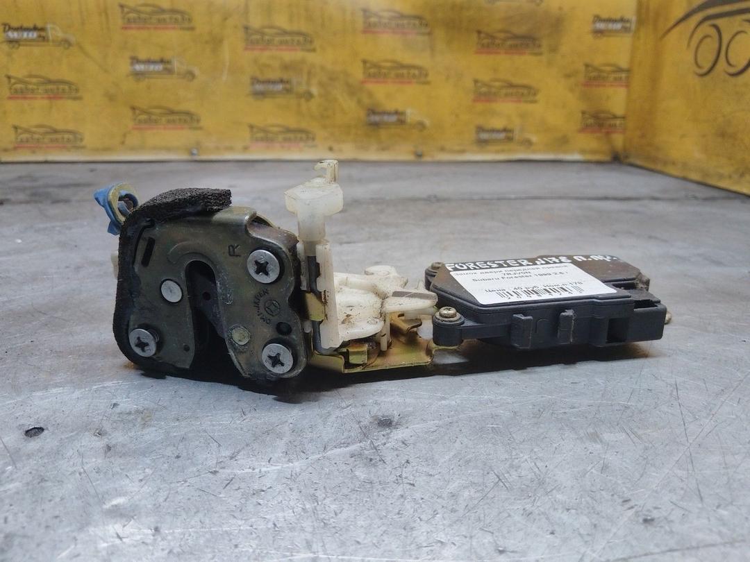 Замок двери передней правой 7RJV0N Subaru Forester