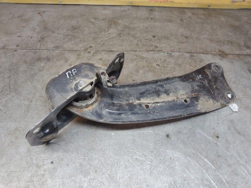 Рычаг задний правый 1Y81HD Volkswagen Passat - Фото 1