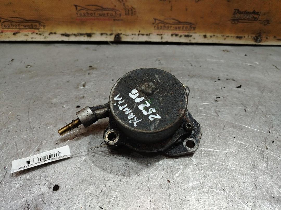 Насос вакуумный L7EMZT Citroen Xantia - Фото 1