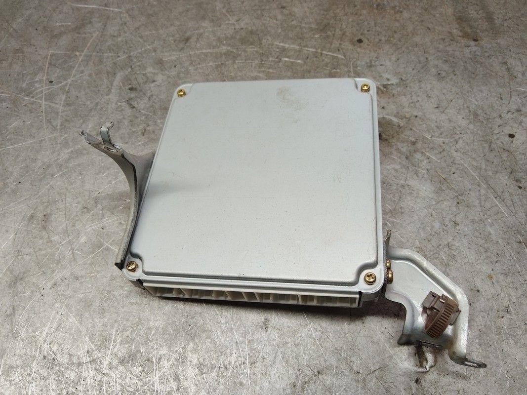 Блок управления двигателем 9I81T7 Toyota Avensis Verso купить