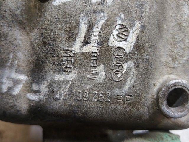 Подушка крепления двигателя DLAYE1 Volkswagen Golf купить с доставкой. Огромный выбор запчастей и марок авто. У нас есть практически все.