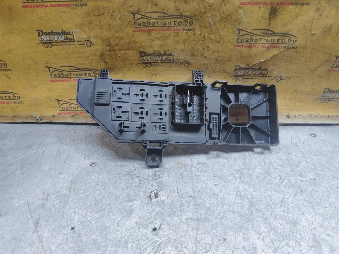 Блок предохранителей RH72N4 Opel Vectra undefined