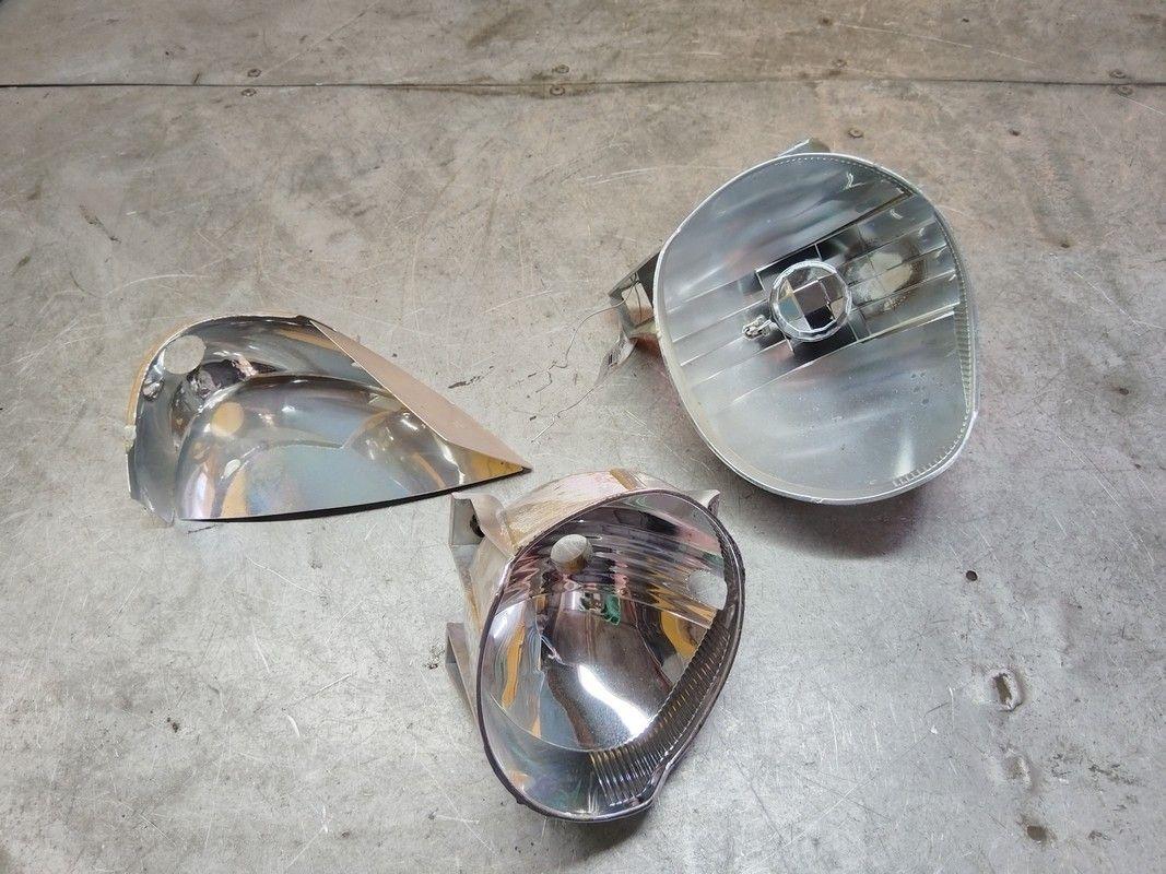 Отражатель фары 1A09JG Toyota Avensis Verso - Фото 1