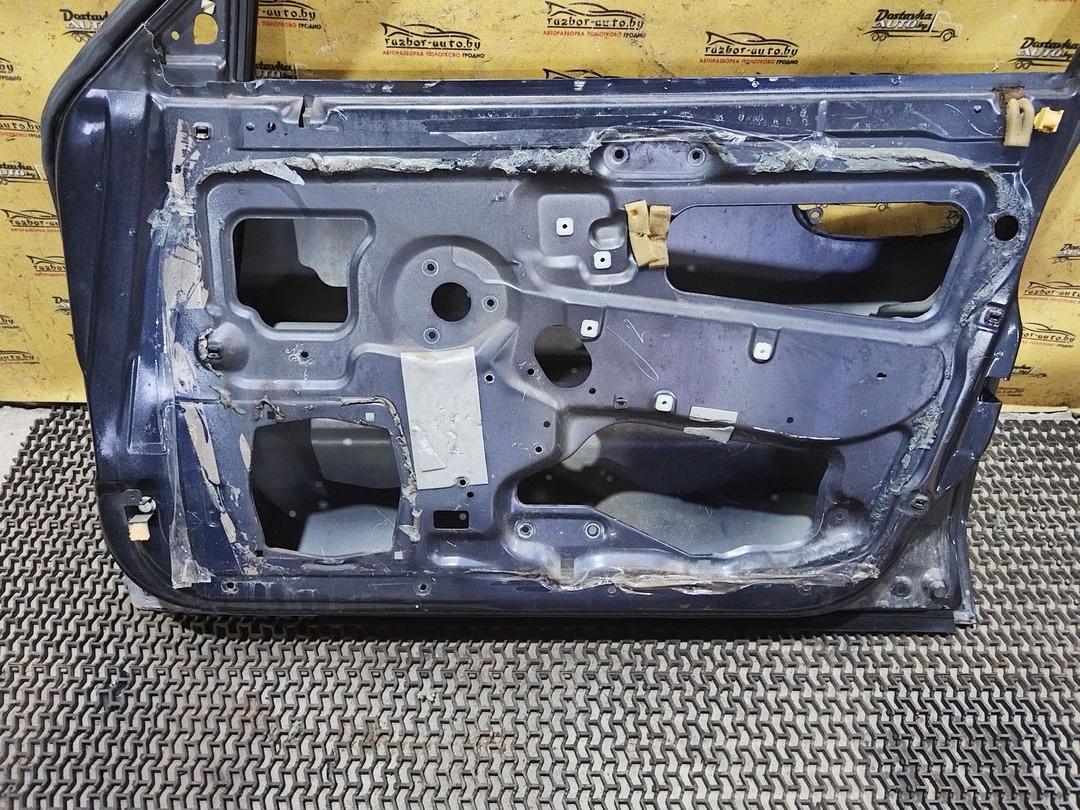 Дверь передняя правая UPMZ6O Mitsubishi Carisma undefined