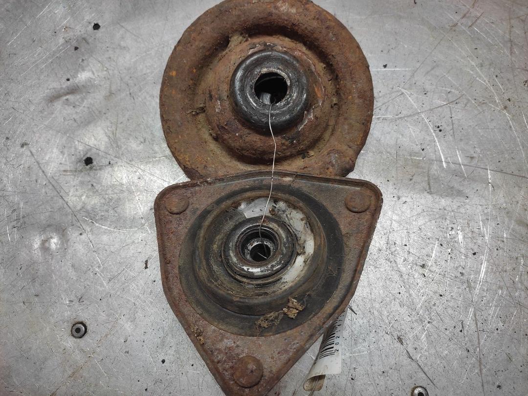 Опора амортизатора верхняя (чашка) JZK0YB купить