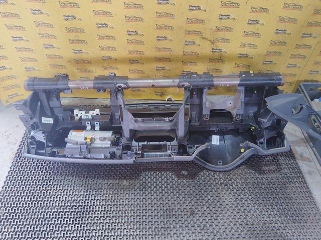 Панель передняя салона (торпедо) 4D190V Volvo S40 undefined