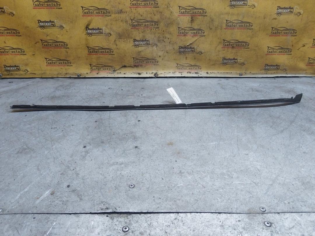 Молдинг стекла лобового U5G5YF Ford Mondeo купить в магазине запчастей бу