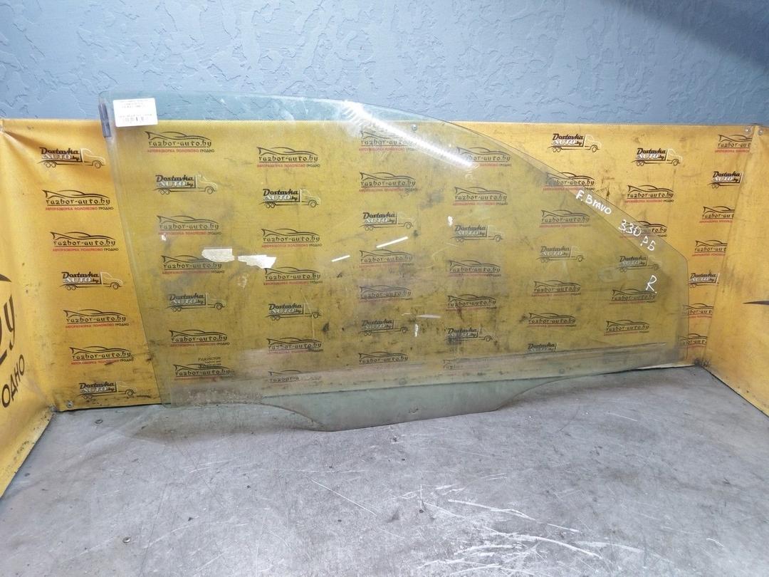 Стекло двери передней правой 2XLTJO Fiat Bravo