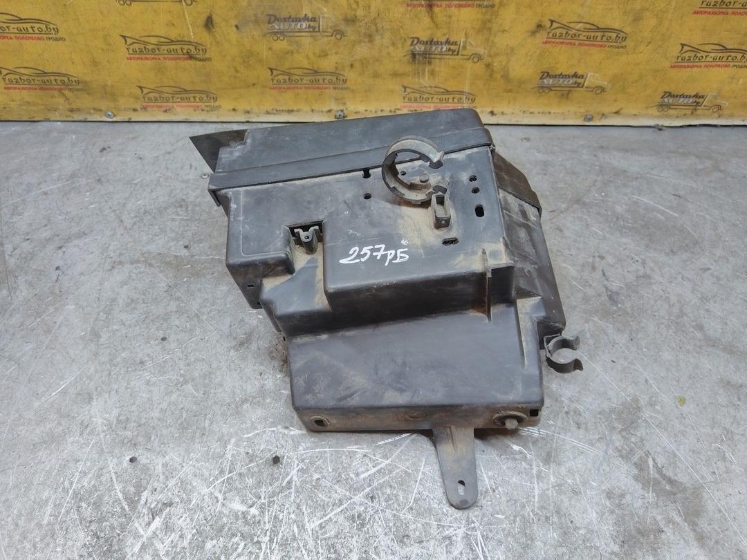 Короб предохранителей 6CWG4Q Peugeot 406 купить в магазине запчастей бу