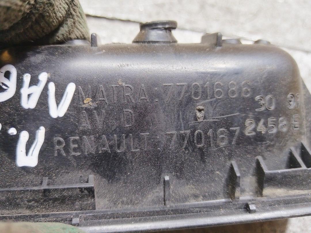 Кнопка стеклоподъемника переднего правого 237RYU Renault Laguna купить в магазине запчастей бу