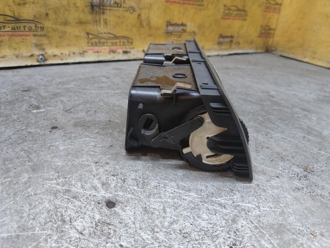 Дефлектор обдува салона WTG96G Skoda Fabia купить с доставкой