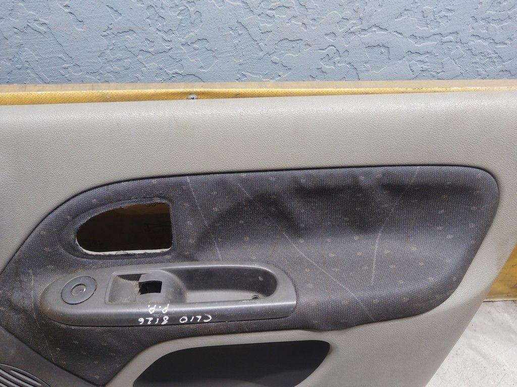 Обшивка двери передней правой (дверная карта) 7O1UTN Renault Clio - Фото 2