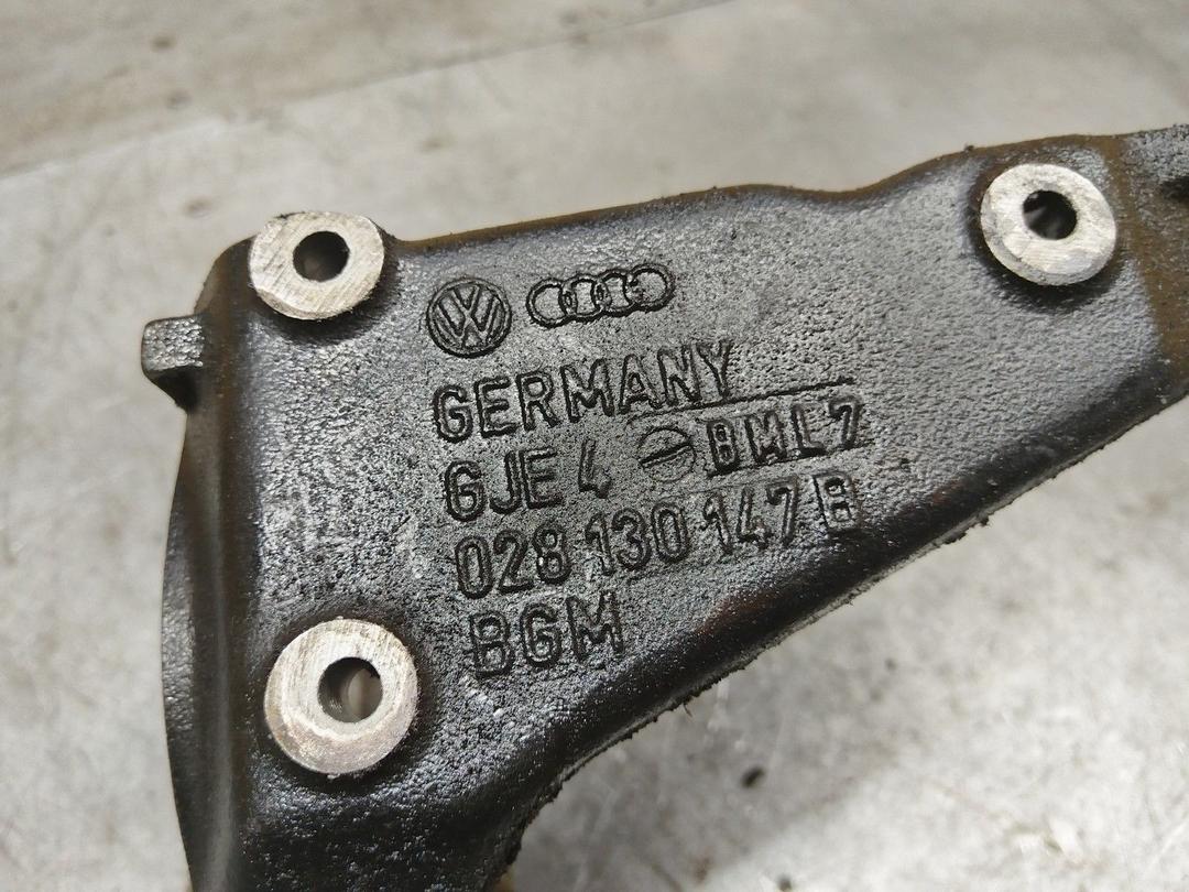 Крепление ТНВД AZVN8P Volkswagen Sharan купить в магазине запчастей бу