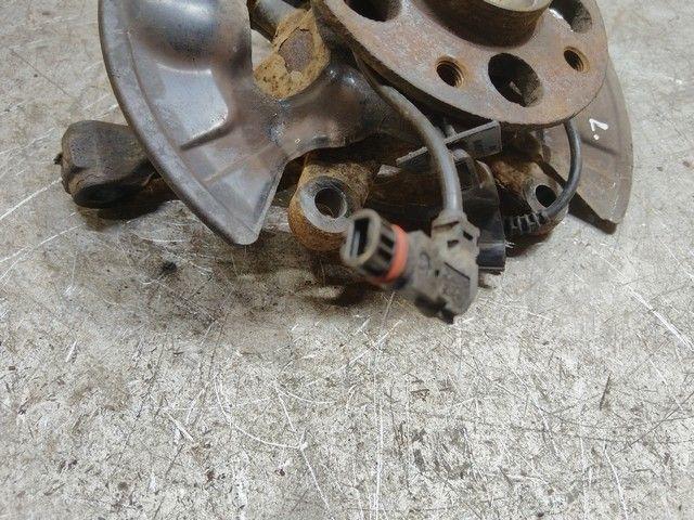 Кулак поворотный левый P010N9 Mercedes A W168 купить в магазине запчастей бу