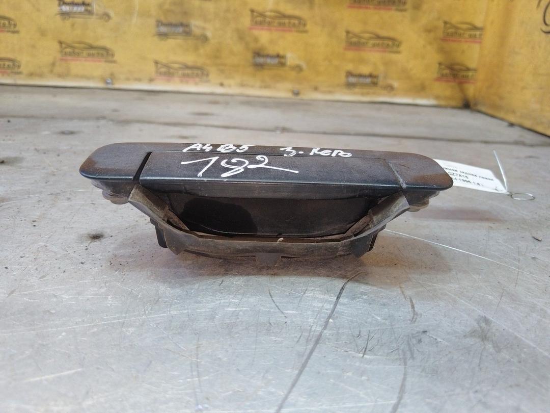 Ручка наружная задняя левая QZ7A15 Audi A4 купить