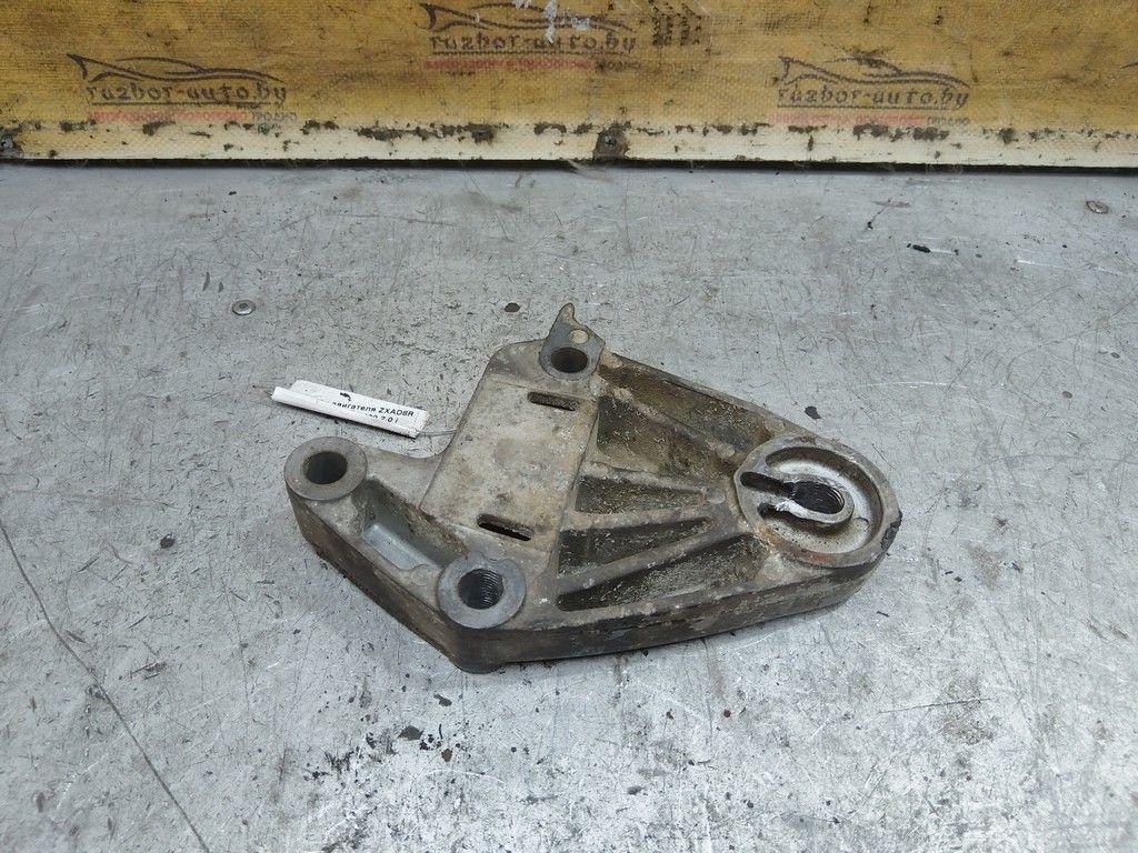 Кронштейн двигателя ZXAD8R Renault Espace - Фото 2