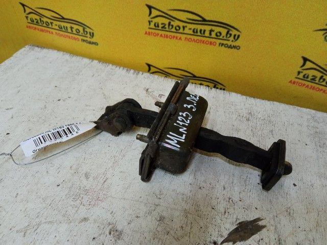 Ограничитель открывания двери задней 76EUHQ Mercedes ML W163 купить