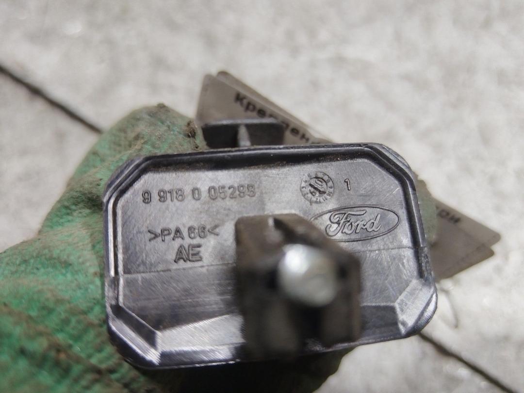 Крепление шторки двери TGRBHS Ford Galaxy купить в магазине запчастей бу