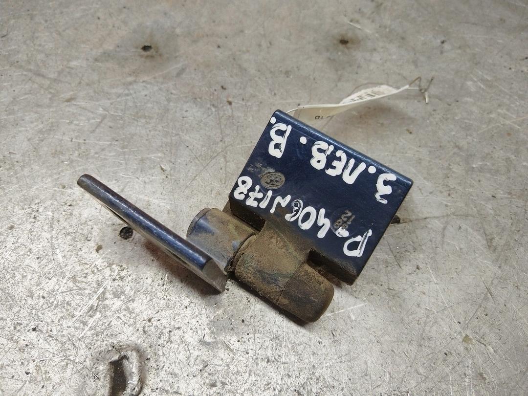 Петля двери задней левой IR7EQ9 Peugeot 406