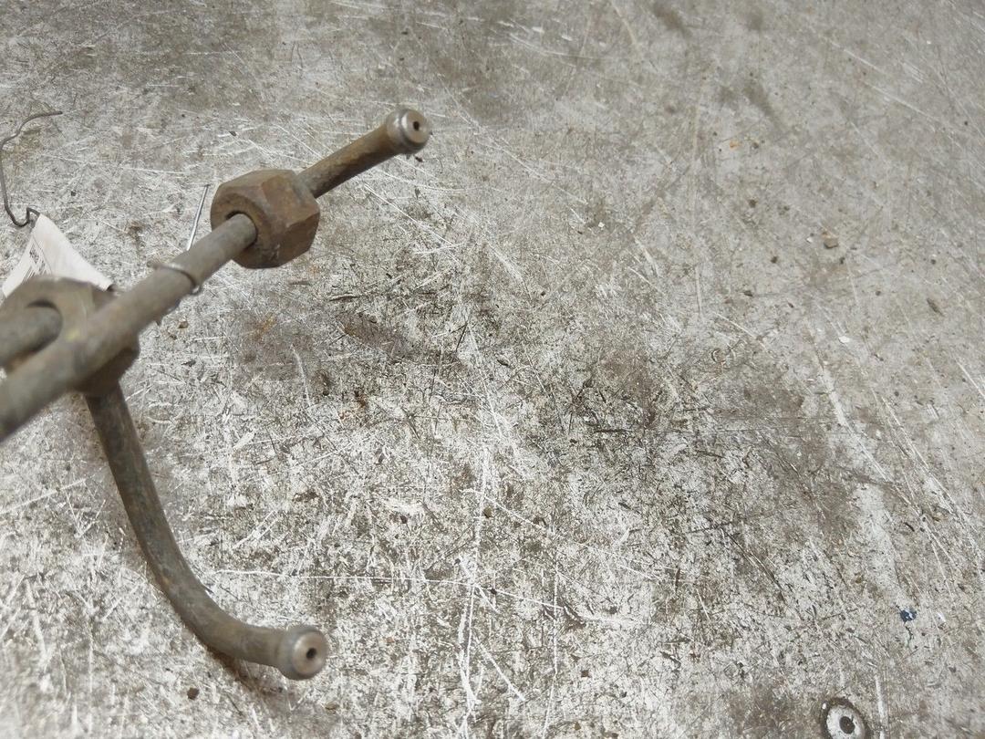 Трубка топливная LC8AIA Ford Focus купить в магазине запчастей бу