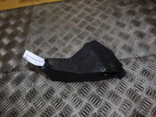 Кронштейн двигателя NO087Q Audi A4 - Фото 1