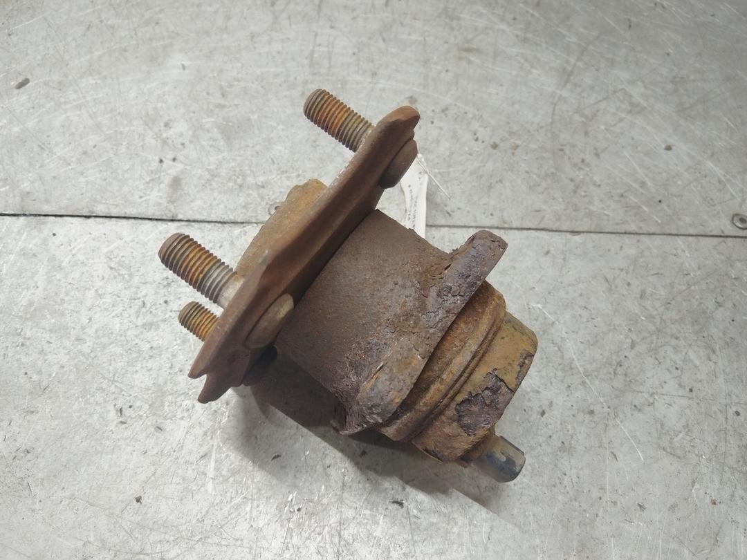 Ступица задняя правая PXKJSI Toyota Yaris купить в магазине запчастей бу