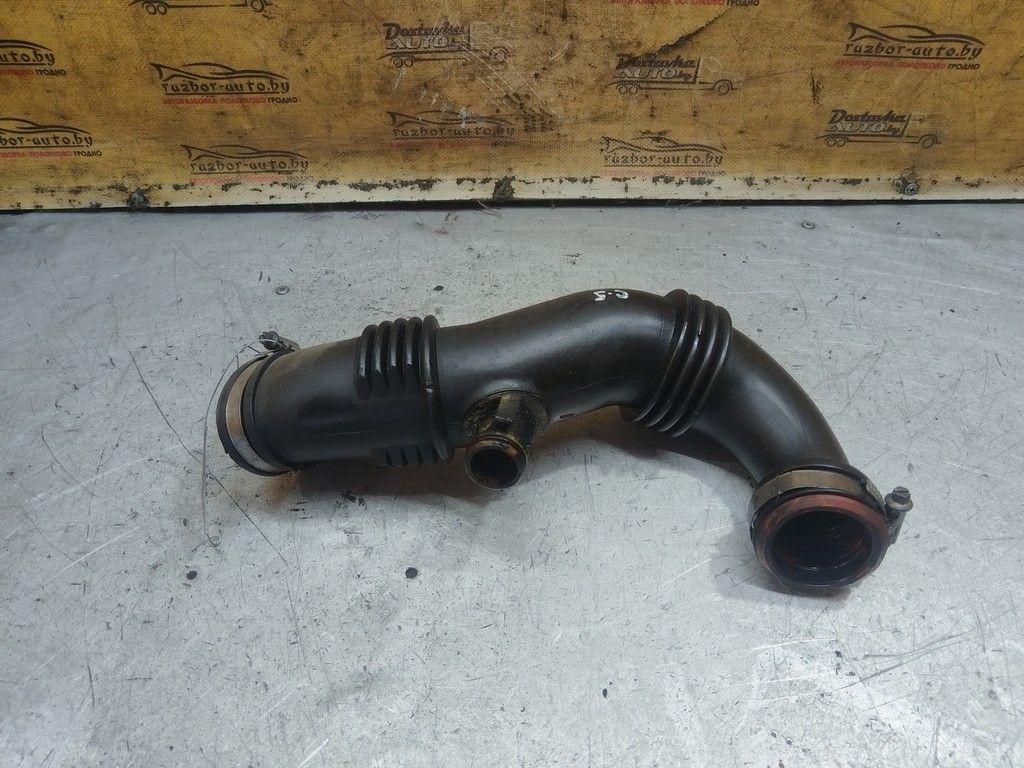 Патрубок турбины HR6O9S Citroen C5 - Фото 1