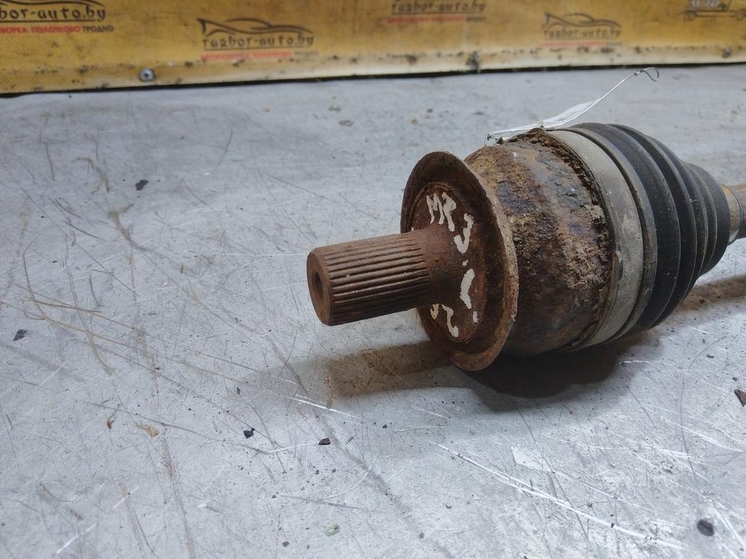 Полуось передняя левая (приводной вал, ШРУС) TR3ID5 Mazda 3 купить в магазине запчастей бу