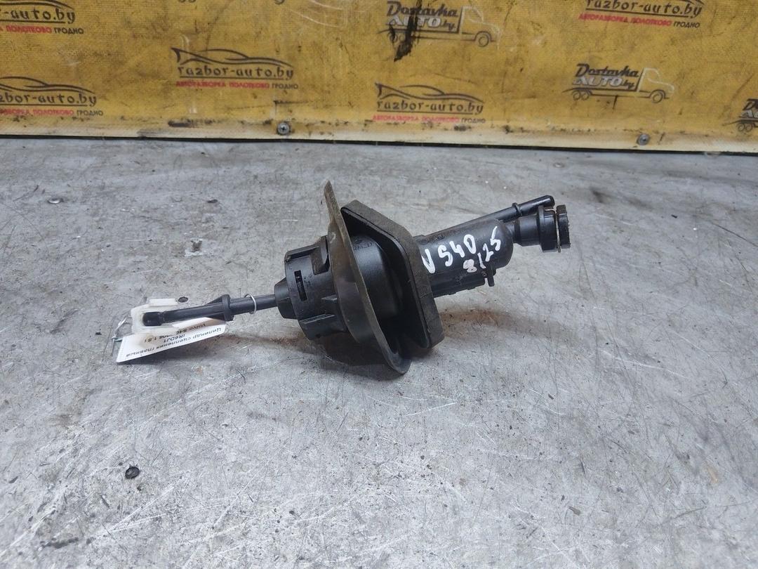 Цилиндр сцепления главный IR6DJ1 Volvo S40 купить на авторазборке