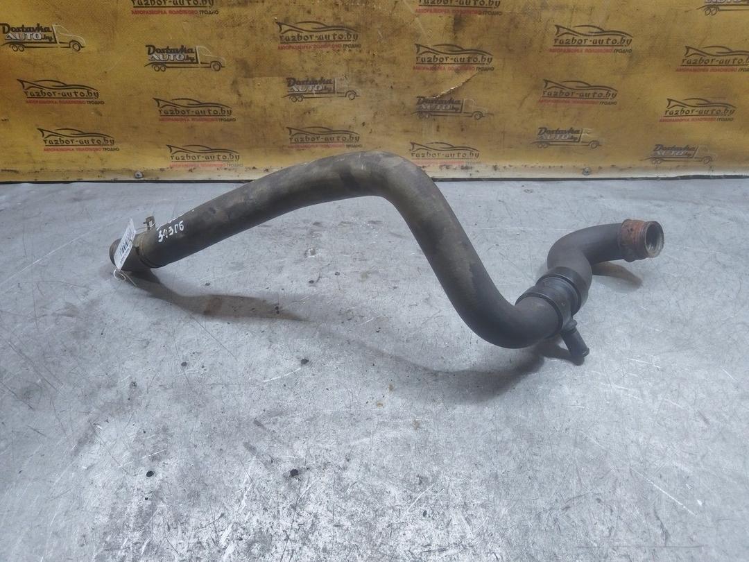 Патрубок радиатора RJD7L9 Peugeot 406