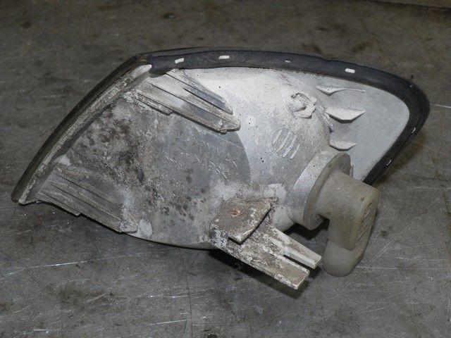 Поворотник правый 7BS284 Audi A3 купить с доставкой