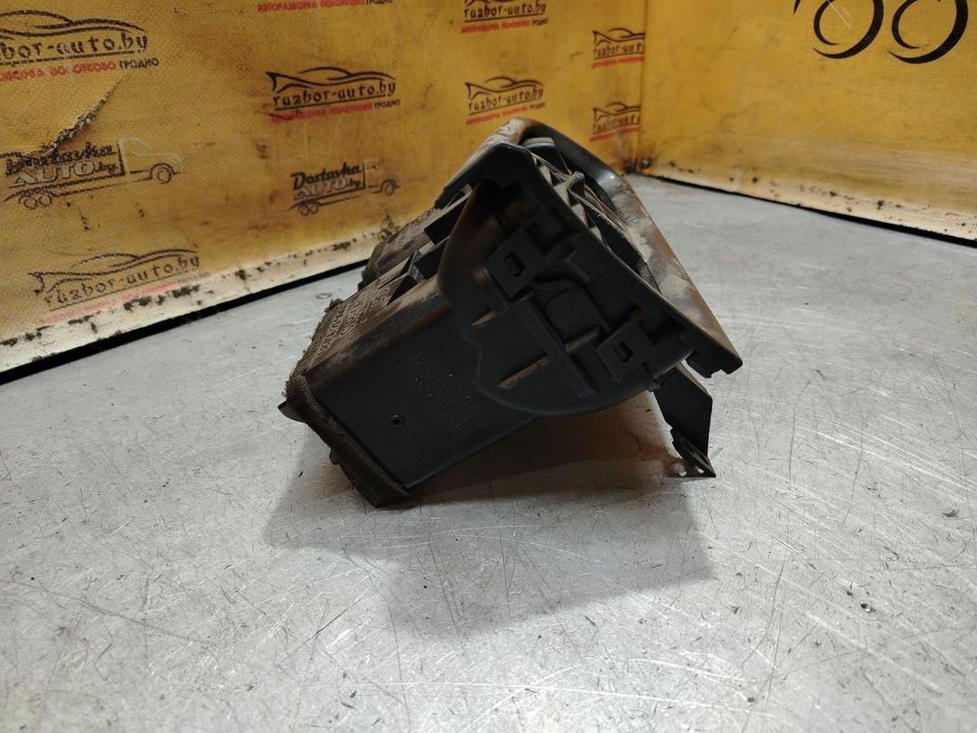 Дефлектор обдува салона I32VJ6 Nissan Primera - Фото 2